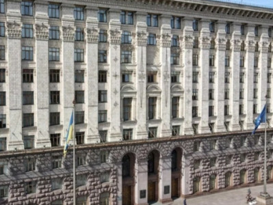 Իրավապահները խուզարկում են Կիեւի քաղաքային խորհրդի շենքը
