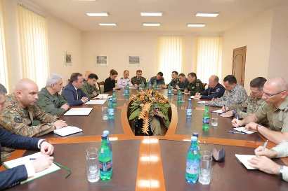 RA MoD holds briefing with military attachés and EU observers