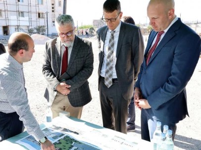 Ամերիկյան պատվիրակությունն այցելել են Պարեկային ծառայության վարչակազմի շինհրապարակ