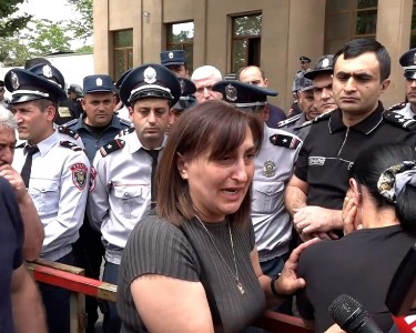 Ես իմ երեխուն չեմ շոյել, չեմ ասել՝ հաջող բալես, էլ չենք հանդիպելու․ Աստղ Գալեյան