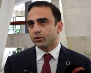 Заммэра Еревана о заявлениях Пашиняна: Мне надо задавать касающиеся города вопросы, а не внешней политики
