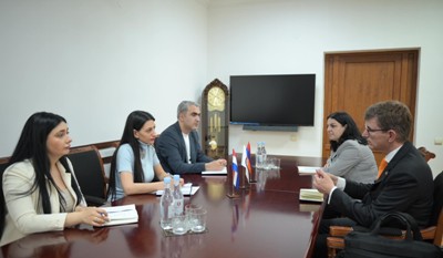 Armenia ombudswoman briefs Netherlands envoy on problems due to Lachin corridor blockade by Azerbaijan