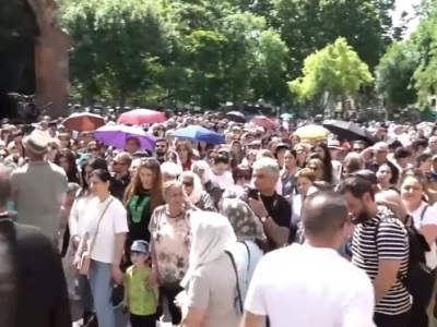 Դարձի եւ ապաշխարհության խորհրդով ուխտերթ դեպի Սուրբ Գրիգոր Լուսավորիչ եկեղեցի (ուղիղ)