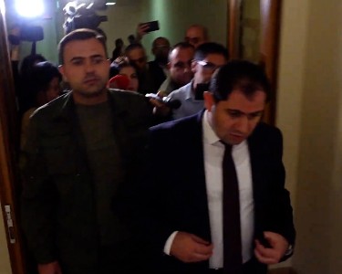 Папикян не стал отвечать на вопросы СМИ о похищении азербайджанцами армянских военнослужащих