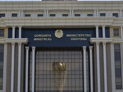 Ղազախստանի պաշտպանության նախարարության պատվիրակությունը այցելել է Ադրբեջան