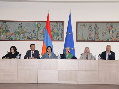 Սյունիքի մարզում առաջիկայում նախատեսվում է երկու ՔՈԱՖ ՍՄԱՐԹ կենտրոն հիմնել. Անդրեա Վիկտորին