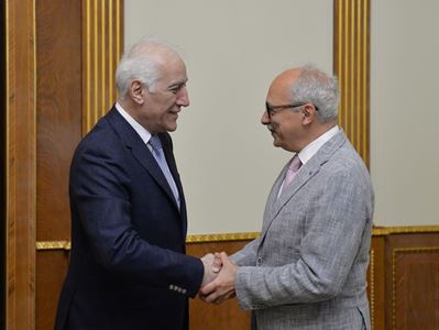 RA President and Synopsys Armenia head discuss IT industry development