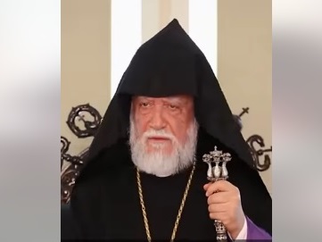 Ազգային շահեր եւ պետական շահեր իրարու հակադրելը ազգային, քաղաքական հերետիկոսութիւն է․ Արամ Ա