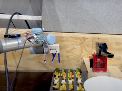 Robot 'chef' created that prepares dishes by watching YouTube videos