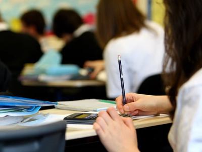 Насибян: В этом году также абитуриенты будут сдавать больше экзаменов по английскому языку