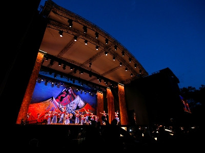 Aram Khachaturian works performed in Yerevan park, first was Gayane ballet