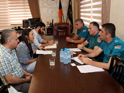Փրկարար ծառայության տնօրենը և ԿԽՄԿ պատվիրակությունը քննարկել են համագործակցության ընդլայնման ուղղությունները