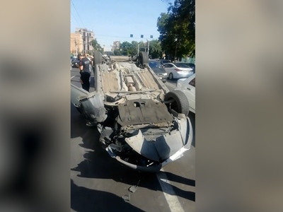 НПО: Из-за действий кортежа главы МВД Армении в центре Еревана произошло ДТП