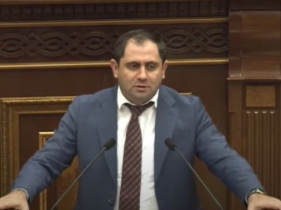 Министр обороны Армении назвал одну из причин сегодняшней агрессии врага