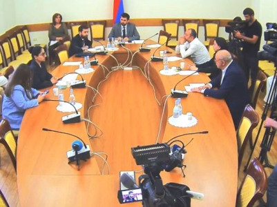 ԱԺ հանձնաժողովում քննարկվել է Հայաստան-Հունգարիա բարեկամական խմբի ստեղծման հարցը