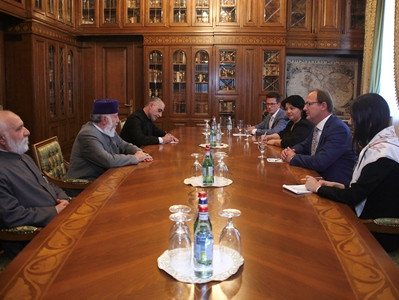 Կաթողիկոսը ԵԽ պատգամավորին երախտագիտություն հայտնեց Լաչինի միջանցքի արգելափակումը դատապարտող բանաձևերի ընդունման համար