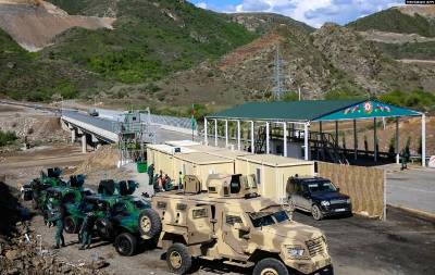 «Հրապարակ». Ինչպե՞ս է ոմանց հաջողվում դուրս գալ շրջափակումից