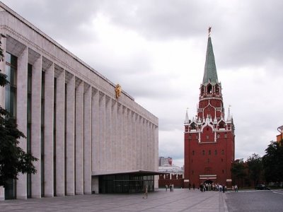 Всероссийский школьный выпускной бал в Кремле отменили