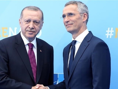 Erdoğan, Stoltenberg discuss events in Russia