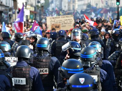 Ֆրանսիական Նանտերում տեղի ունեցած անկարգությունների ընթացքում կալանավորվել է 150 մարդ