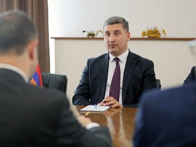 Гнел Саносян принял делегацию во главе с Джастином Фридманом