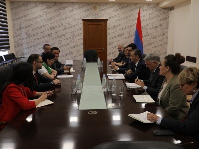 ԿԳՄՍ նախարարն Իտալիայի դեսպանի հետ քննարկել է հայ-իտալական մշակութային կապերի նոր հեռանկարները