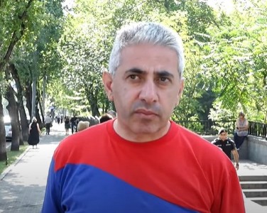 Оппозиционер: Срочно нужно отстранить действующие власти Армении