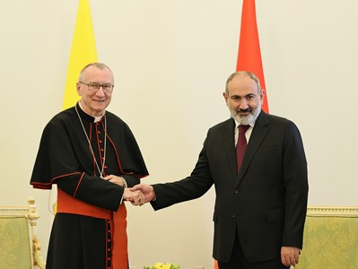 Премьер-министр принял государственного секретаря Святого Престола, кардинала Пьетро Паролина