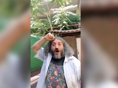 «Ո՞ւր ես Նիկոլ, արա, ես ժողովո՞ւրդ չեմ, իմ տան մեջ ինձ սպանում են». Անդրանիկ սարկավագ Մանուկյան