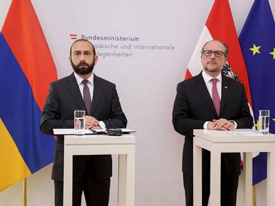 Глава МИД Армении: Азербайджан проводит политику этнических чисток в Нагорном Карабахе