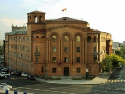 Բեկանումը առնչություն չուներ ապակիների լուսաթափանցելիության պահանջների խախտման հետ․ ՆԳՆ պարզաբանումը