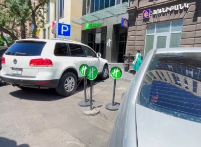 Հունվարից մինչեւ հիմա քաղաքապետարանը 1000 կագնակ է հեռացրել երթեւեկելի հատվածներից