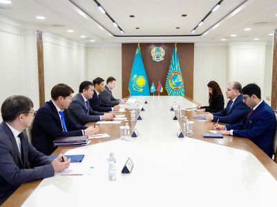 Посол Армении в Казахстане встретился с акимом Астаны