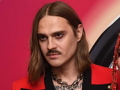 АИФ: Культурный центр «Священная Армения» планирует подать жалобу на фронтмена группы Little Big Илью Прусикина