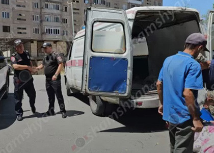 В одном из корпусов АГЭУ обнаружено тело мужчины
