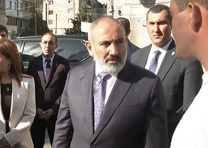 Քանի՞ հատ չվաճառված տուն կա. Փաշինյանը Կապանում ծանոթացել է բազմաբնակարան շենքերի կառուցման ներդրումային ծրագրերին