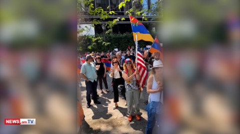 Armenians holding protest outside UN headquarters in New York