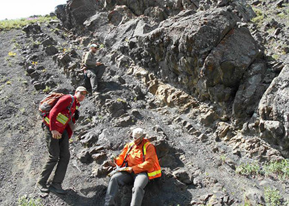 «Ժամանակի մեջ սառեցված» հետքեր. հնէաբաններն ուսումնասիրում են Ալյասկայում դինոզավրերի թողած հետքերը