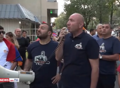 Սա ընտրություն է Նիկոլ Փաշինյանի ավերվածությունները պահպանելու կամ նրան հեռացնելու միջեւ․ Թեւանյան (ուղիղ)
