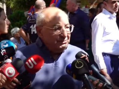 «Հայաքվե» նախաձեռնությունը շատ կարևոր է քաղաքական առումով. Վազգեն Մանուկյան