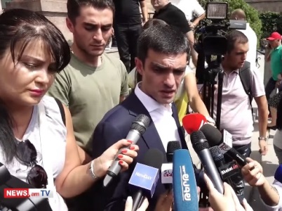 Որևէ փորձ՝  հավասարության նշան դնել Լաչինի միջանցքի և այլ ճանապարհների միջև, մեզ համար անընդունելի է․ Արցախի ԱԳ նախարար
