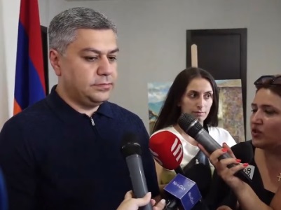 Ванецян: Эти жалкие, непатриотичные власти удерживают свою власть ценой смерти наших парней