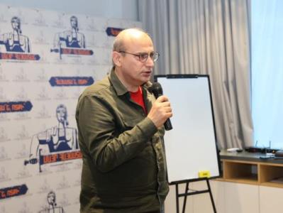 «Мать Армения»: Вопрос анклавов хотят решить силовым путем
