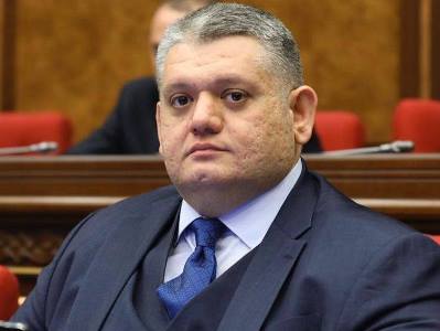 Когда молчит дипломатия, стреляют пушки: Экс-депутат от правящей силы предрек катастрофу