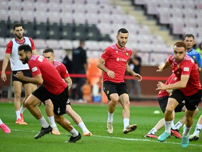 32,000 Turkish flags to be distributed, Turkey 100th anniversary show to be held on light board at match with Armenia