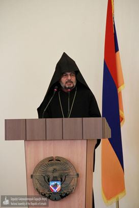 Մենք ուժից ու համարձակությունից ավելի՝ կարիք ունենք իմաստության․ Արցախի թեմի առաջնորդի շնորհավորական ուղերձը
