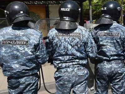 Полиция Армении объяснила слухи о шлагбаумах на въезде в Ереван проведением антинаркотической операции