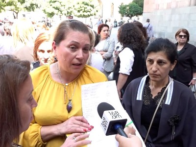 В Армении учителя организовали сбор подписей против добровольной аттестации