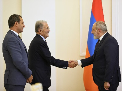 Пашинян принял бывшего председателя Европейской комиссии