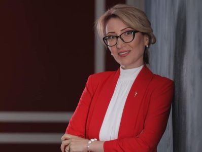 Мане Тандилян обещает избирателям убрать бездомных животных с улиц